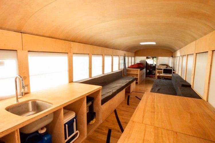 Casa en el autobús para niños.